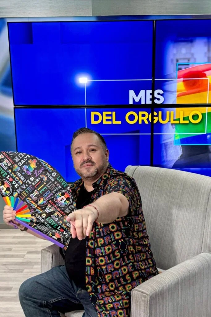 damien luna mes del orgullo